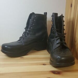 Black Leather Men's Boots